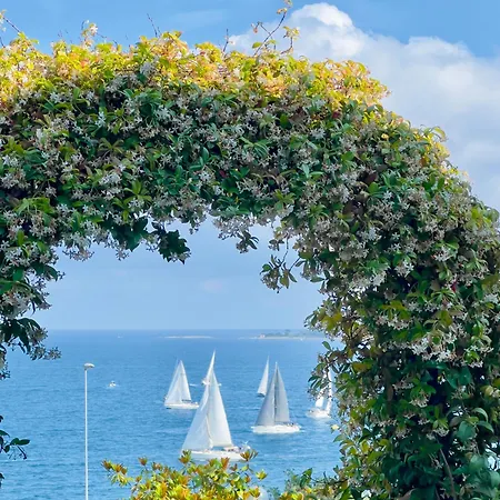 Eden Sea Hébergement de vacances *